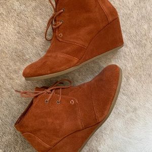 Toms Desert Wedges